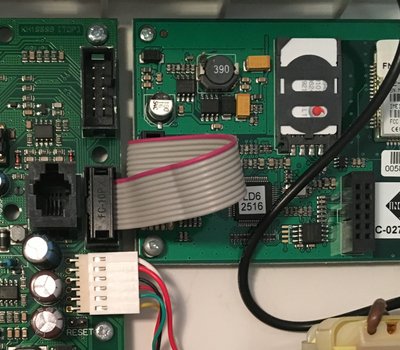 detail základní desky s GSM komunikátorem